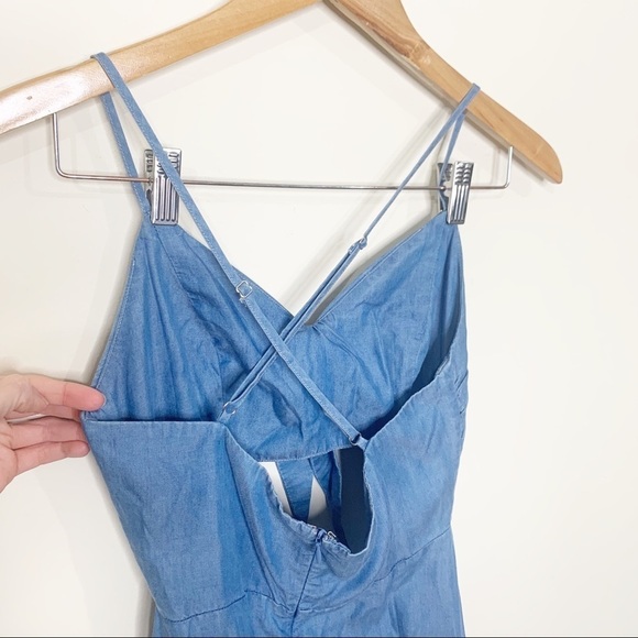 Lovers & Friends Blue Chambray Denim Lace Cutout Tie Front Saffron Midi Dress - Picture 7 of 9